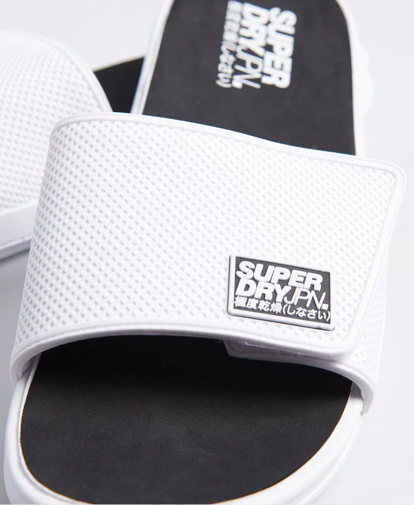 Superdry